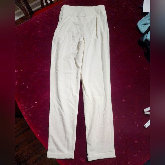 PrettyLittleThing pants - Picture 9 of 11